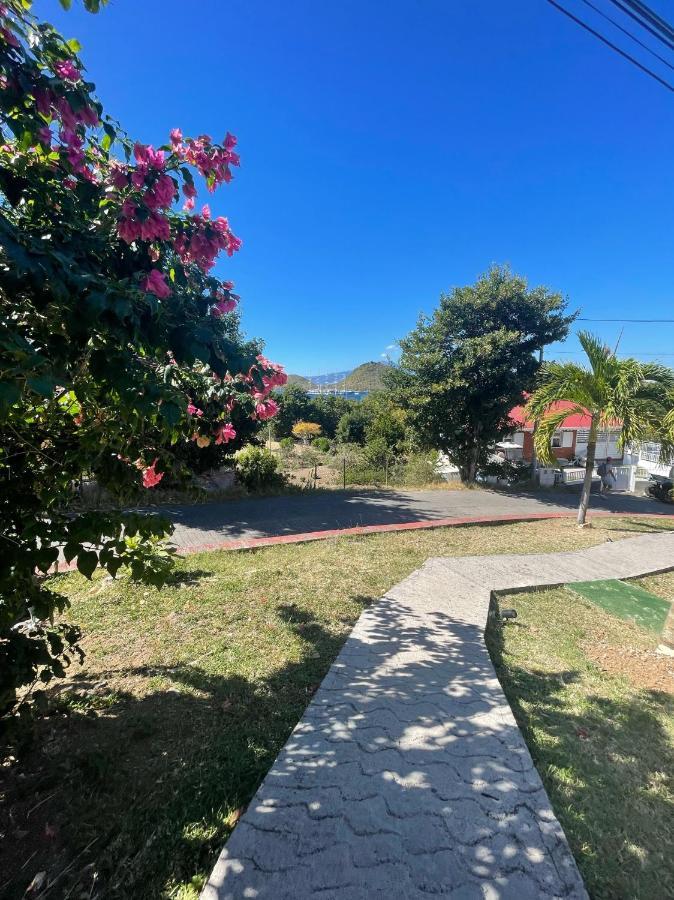 Jardin Sur Mer Terre-De-Haut Exterior foto